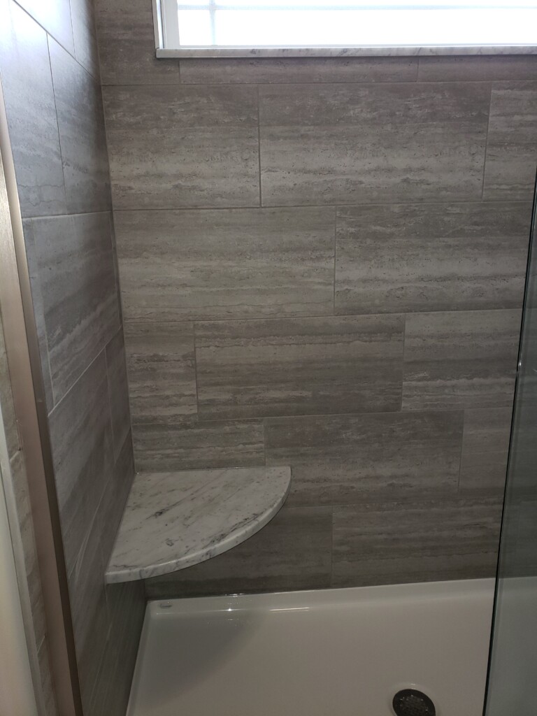 19 Masterbath Shower Seat